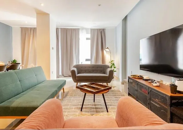 Large Apartment Sliema