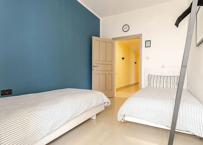 Large Apartment Sliema